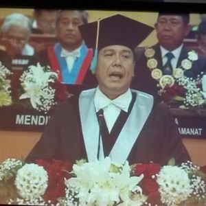 Standing Applause Tutup Pidato Pemaparan Chairul Tanjung