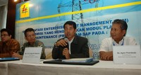 Penerapan manajemen aset transmisi ini bertujuan untuk menghasilkan kinerja operasi ekselen dengan fokus pada optimasi pemanfaatan aset, efisiensi finansial dan mitigasi risiko. (dok. PLN)