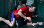 Petarung UFC Forrest Griffin Beri Pelatihan