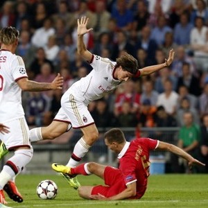 Laga Penentuan buat Milan dan Schalke