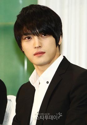 Jaejoong JYJ Raih Penghargaan di Seoul Drama Awards 2013
