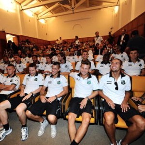 Sepakbola di Jagat Maya (3): Beda Kelas, Beda Follower