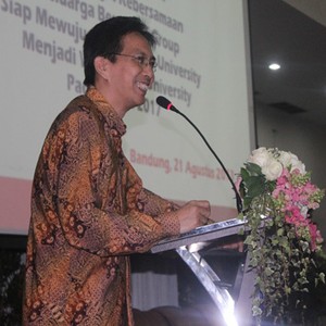 Profesor Mochamad Ashari Jadi Rektor Telkom University