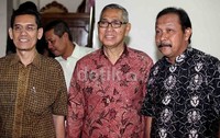 Dalam saresehan itu juga hadir beberapa tokoh yakni, Dr Fuad Bawazir, Ir Marwan Batubara, dan Dr Kurtubi.