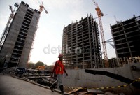 Menyusul Jakarta, adalah Beijing. Kota ini membukukan lonjakan harga sebesar 18,7 persen lebih tinggi dibanding periode yang sama tahun lalu. Bila dikomparasikan secara triwulanan, Beijing mencetak angka 6,7 persen.