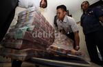 Rupiah Melemah, Utang Luar Negeri Membengkak