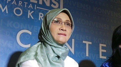Rustriningsih Ingin Terjun ke Dunia Sosial dan Pendidikan