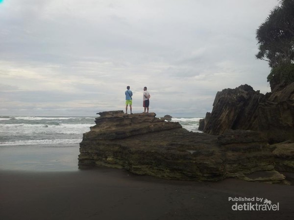 Liburan Sekaligus Ke Pantai Sungai Di Ciamis Bisa