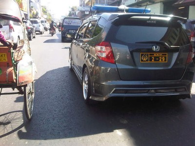Honda Jazz Patroli Gaul