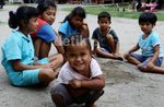 Keceriaan Anak-anak Kampung Ulos