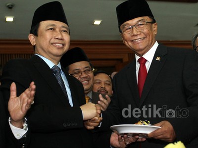 Marzuki Alie Pimpin Paripurna HUT ke-68 DPR