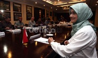 Menurut Rustri, kedatangannya malam ini menemui komite hanya untuk menyampaikan ucapan terimakasih dan apresiasi karena telah diundang oleh komite. Bukan menyanggupi konvensi.