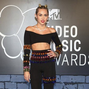 5 Sensasi Miley Cyrus
