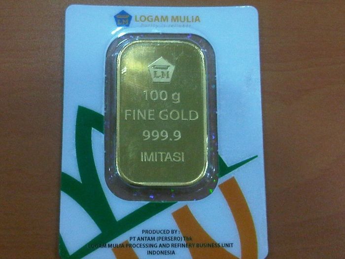 Emas Batangan Antam Pecahan 50 Gram dan 100 Gram Berubah Emas Batangan Antam Pecahan 50 Gram dan 100 Gram Berubah