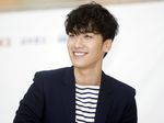Gelar Fan-signing, Seungri Bigbang Tebar Senyuman