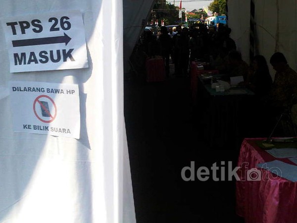 TPS Tempat Soekarwo Nyoblos Sepi