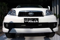 Untuk Rush TRD Sportivo yang selanjutnya akan menggantikan tipe S yang sudah ada sebelumnya, sentuhan pada sisi eksterior diyakini akan membawa penyegaran nuansa antar muka dan jiwa sehingga SUV ini menjadi lebih sporti dan dinamis.
