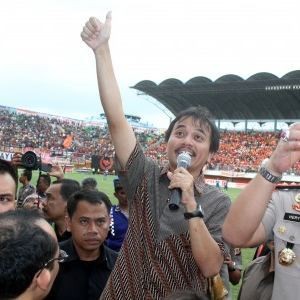 Roy Suryo Jelaskan Salah Lirik Indonesia Raya di Stadion Maguwoharjo