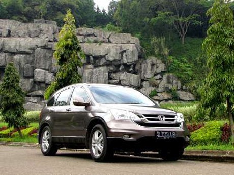 Gigi 1 Honda CR-V Menyentak