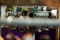 Pameran ini juga diikuti oleh China, Korea, dan India.