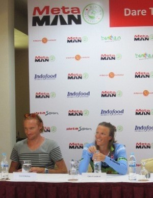 Ironman David Dellow & Gina Crawford Antusias Berkompetisi di MetaMan Bintan