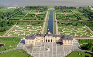 Istana Konstantinovskiy Siap Sambut Para Pemimpin KTT G20
