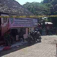 Lokasi Rusuh Probolinggo Di-police Line