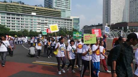Ratusan Orang Sosialisasikan Bahaya Miras di Car Free Day Ratusan Orang Sosialisasikan Bahaya Miras di Car Free Day