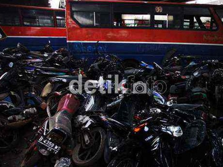 Tak Mau Jadi Miskin? Di Jalanan Tertib Dong...