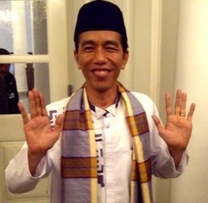 Jokowi Pernah Mendamaikan Keraton Solo Bersama Jero Wacik