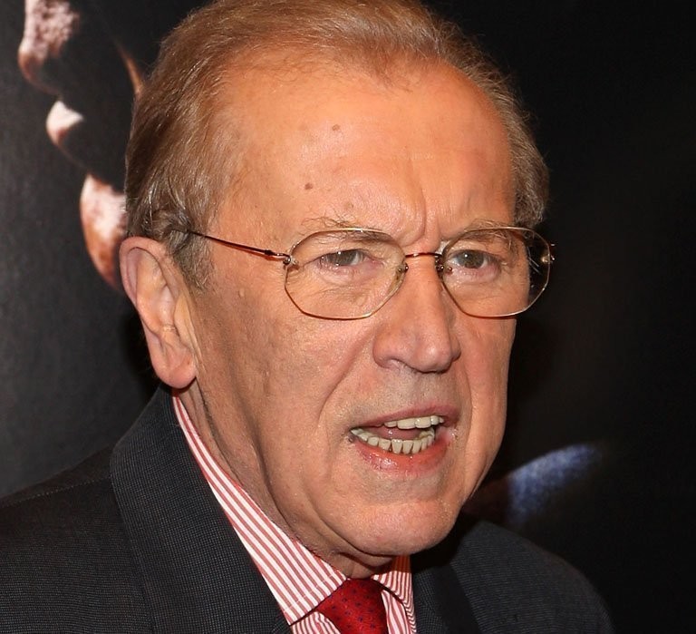 Jurnalis Senior David Frost Meninggal Dunia karena 