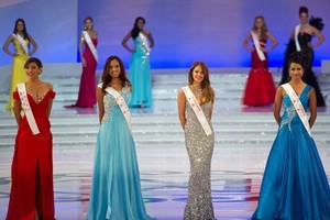 Miss World & Beragam Acara Seru di Penghujung Tahun 2013