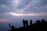 Sunrise Menggoda di Danau Toba