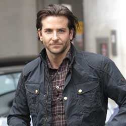 Resmi! Bradley Cooper Bergabung di Film Superhero