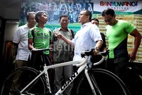 Lomba ini merupakan rangkaian Indonesia Grand Prix 2013, yaitu Tour de Indonesia, Tour de Jawa Barat, Tour de Ijen ,dan Tour de Bali. Tujuan dari Indonesia Granda Prix ini adalah mengumpulkan poin sebagai bekal mengikuti event yang lebih tinggi.