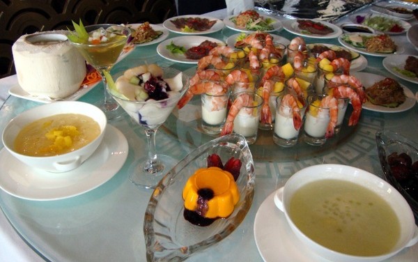 Sajian Szechuan dan Kanton di Tien Chao Gran Melia