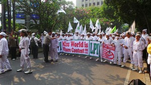 15 Perwakilan Demonstran Penolak Miss World Masuk ke Gedung MNC Tower