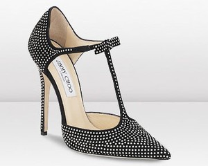 Shopping Guide: Tampil Elegan dengan High Heels Berdetail Studded