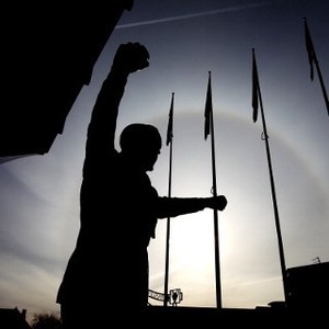 Diasingkan, Mati, dan Bangkit Kembali