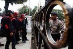 Buruh Tuntut UMP Rp 3,7 Juta