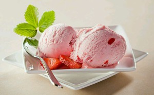 Mana yang Lebih Enak? Gelato atau Es Krim?