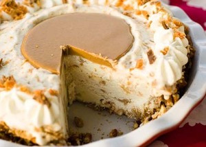 Yummy! Es Krim Plus Cake dan Roti
