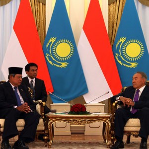 Membangun Pabrik Mie Instan Indonesia di Ladang Gandum