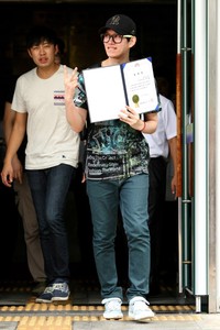 Heechul pun mendapatkan penghargaan sebagai petugas pelayanan publik teladan. TenAsia/Paeng Hyun Jun.