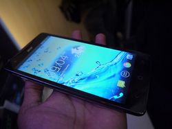 Liquid S1  Phablet Pertama Acer Hadir di Indonesia