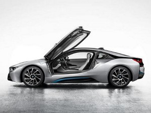 Ini Tampang BMW i8 Versi Produksi