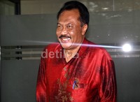 Lalu Wildan tiba di Gedung KPK, Jakarta sekitar pukul 9.50 WIB. Lamhot Aritonang/detikFoto.