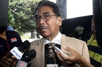 Hotma sempat tersinggung saat ditanya mangkir pangilan KPK. Lamhot Aritonang/detikFoto.