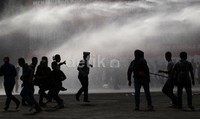 Beberapa peralatan juga dipamerkan antara lain tameng, helm dalmas, laras licin panjang, laras licin pendek, tali dalmas, alat pemadam api ringan, gas masker, tameng listrik, pepper ball dan senjata-senjata para sniper.
