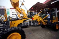 GM Tractors memiliki kendaraan alat berat untuk sektor Infrastruktur, Minyak & Gas, Perkebunan hingga pertambangan.